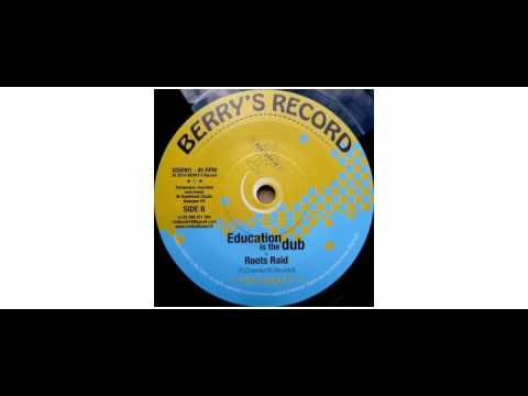Roots Raid / Shanti D - Education Is The Key - 7" - Berrys Records