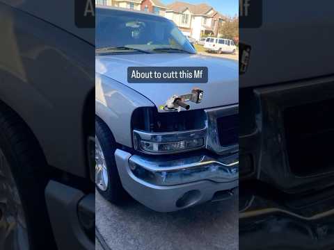 Hd hood on GMC Sierra