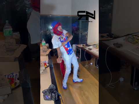 YouTube Thumbnail