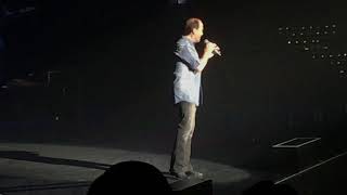 Lee Greenwood performs Ring on Her Finger, Time on her hands in Biloxi, MS 19 May 2018