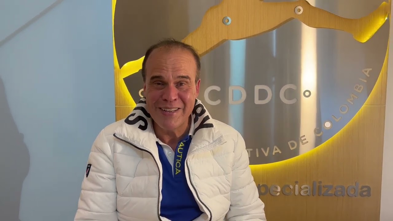 Angela M Almanza M-18