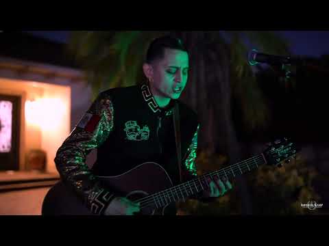 Clave 011 - Aqui Sigue El 19 (en vivo)