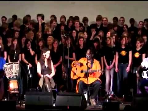 WALLY WARNING & THE CHORUS - LIVE IN CONCERT