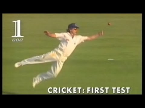 1992 BBC 1 continuity, Newsroom South East headlines