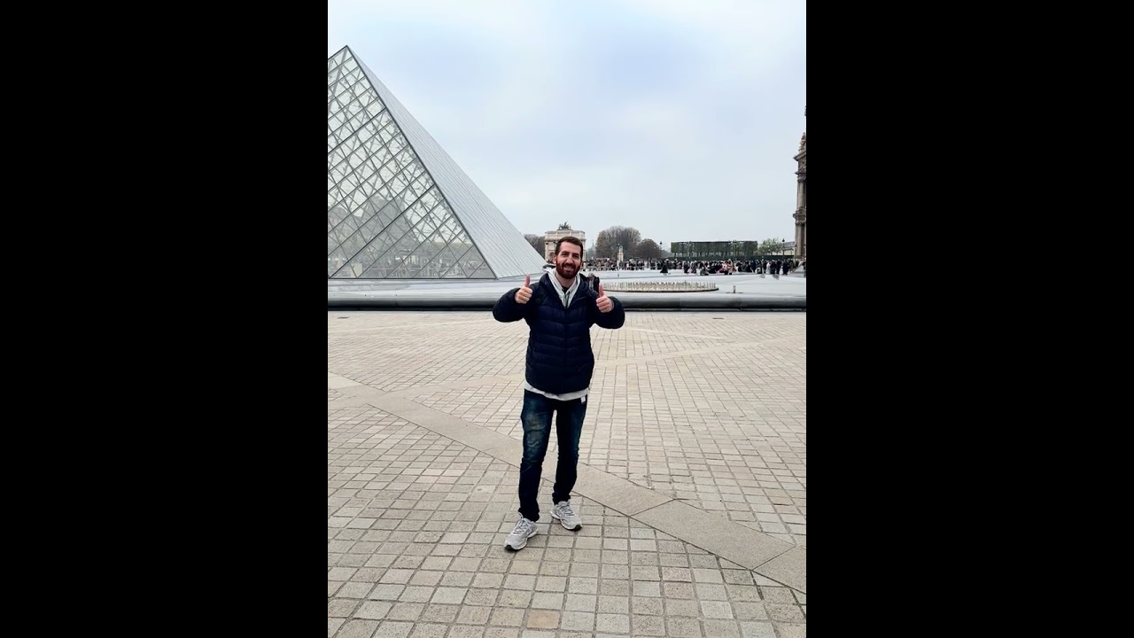 מוזיאון הלובר בפריז - הלוקיישן המושלם לתמונה או סרטון