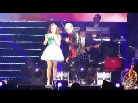 [FamCam} 140830 Baek A Yeon - A Good Boy (with GOT7 Jackson, Mark, Bam Bam) @ JYPNation HK