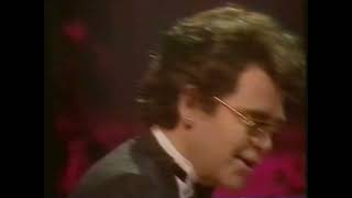 Cold As Christmas (In The Middle Of The Year) - Elton John - Noel Edmonds 1983