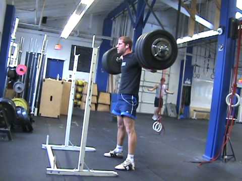"The Widow Maker" - Squat 300lbs/136kg 20reps 26 Feb 09 (CrossFit Vancouver)