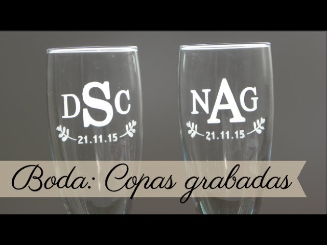 Vídeo relacionado con Transparent Gift Pack de 2 Copas con Corazón, Fecha y Nombres personalizados. Copas de Cristal Grabadas. Copas para Boda, Novios, Aniversario. Regalo Personalizado Para Parejas, San Valentin.