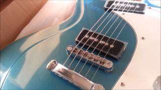 Video thumbnail for Eastwood Sidejack Baritone: The Unboxing by SHPrevodenje