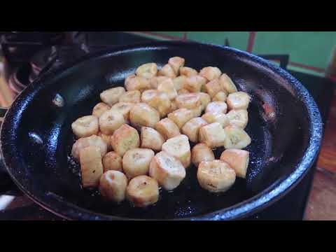 How to Make Patacones (or Tostones) | Fried Green Plantains - From Tree to Plate
