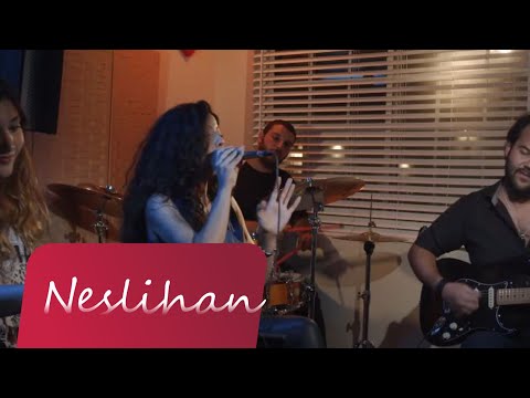 Neslihan - Adı Oldu Yalnızlık
