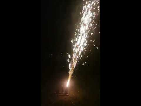 Bühnenfontäne mit Verwandlung Gold zu silber, 60 Sek. /5.0 m