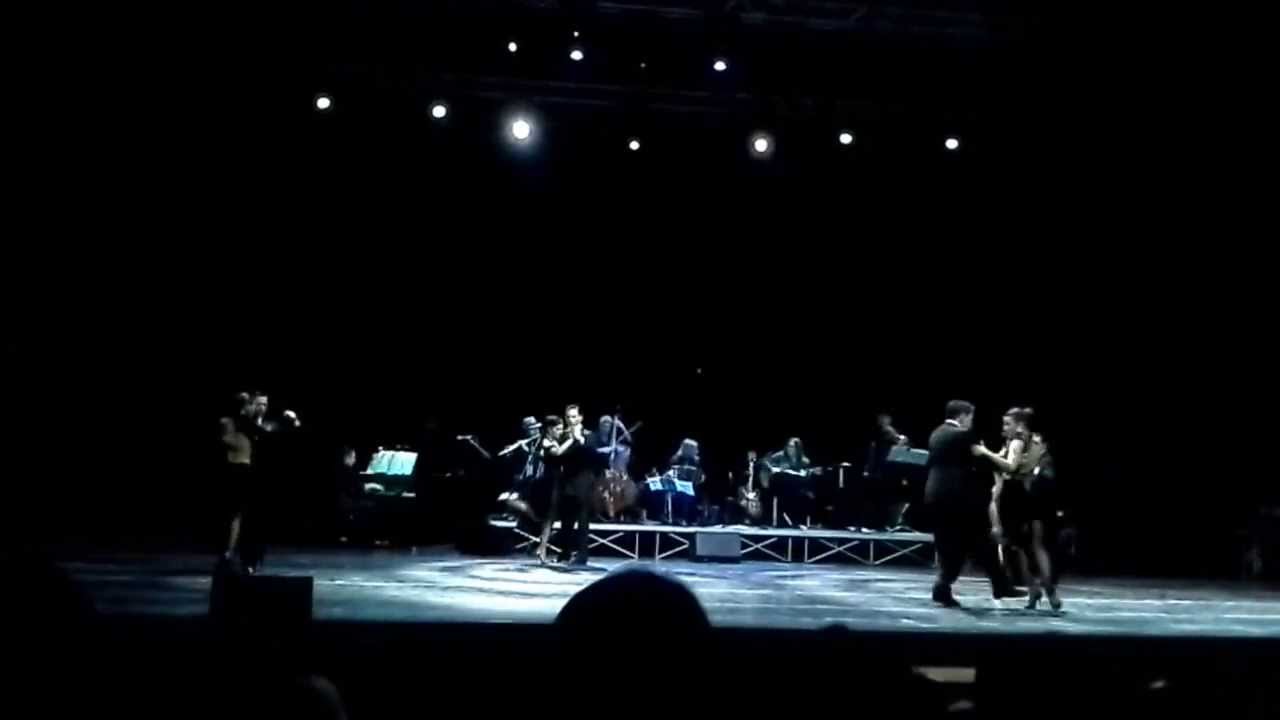 Miguel Angel Zotto e Daiana Guspero e compagnia Tango por Dos -Cumparsita- Roma 17.12.2013