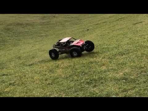 Axial YETI XL 1/8 monster buggy off-road racing
