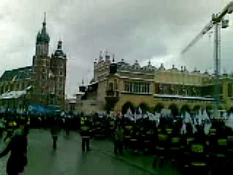2009/02/19 Cops demonstration in the Market Square / Protest policjantów na Rynku Głównym