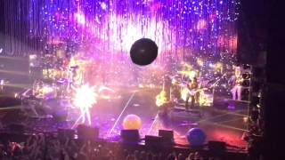 MILEY CYRUS -&quot; THE FLOYD SONG (SUNRISE)&quot;