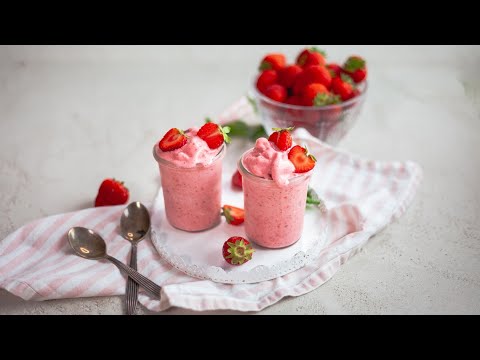 ANINA KUHINJA: Jogurtni sladoled iz zamrznjenih jagod