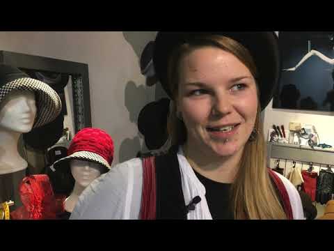 Hutmacherin auf Wanderschaft in Esslingen