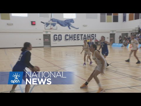 Nova Scotia and Sask. square off in U16 basketball at NAIG | APTN News