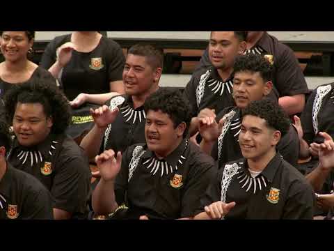 Manurewa High School, Rewaken Polycation Choir | Raude Meke – James Ratusila, arr  Susana Malewa