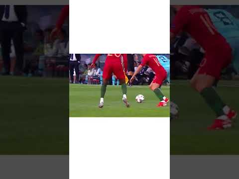 Georginio Wijnaldum nutmeg Bernardo Silva👌