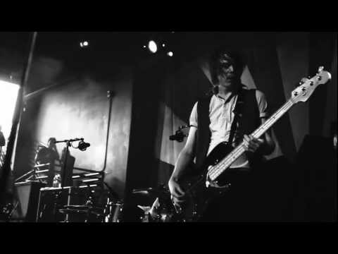 Video thumbnail for Listen To Your Heart