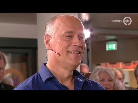 De Week van Gelderland: Is John Troost een kwakzalver of hielp hij Ajax aan overwinningen?