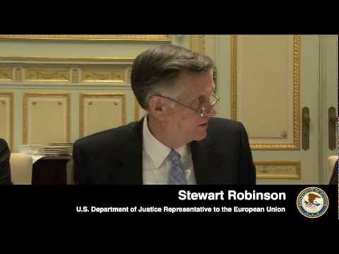 Cloud computing and cybercrime: US and EU have similar law and procedures, common legal framework