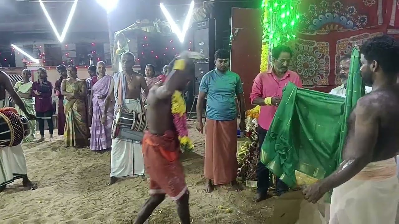 பிரம்மசக்தியம்மன்தாலாட்டுமகுடம்அம்மன்ஆட்டம்_செத?