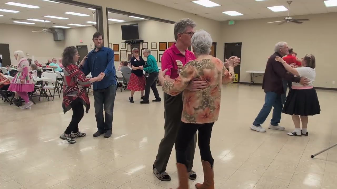 Round dancing with Doug Sprosty cueing at the Dandy Dancers in Caseyville, IL 4/24/26.