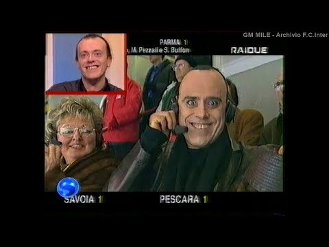 1999-00 (28-11-1999) 'Quelli che il Calcio' - Teo Teocoli imita Max Pezzali - Estratto D.S.Rai1
