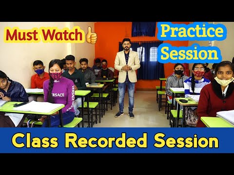 Practice session in the class इन बच्चों का अनुवाद देखकर आप चौक जायेंगे Talented students