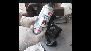 2000 FORD EXCURSION MASS AIR FLOW SENSOR CLEANING (USING CRC SPRAY)