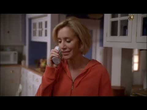 Lynette Suspects The Cancer Is Back - Desperate Housewives 5x24 Scene