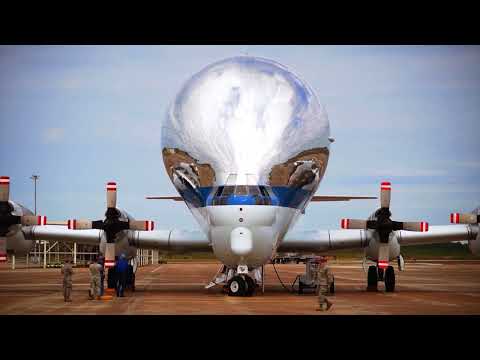 World's Most Awkward Airplane - Aero Spacelines Super Guppy