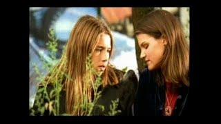 Round ’n’ Round (It Goes) Music Video - Gil Ofarim