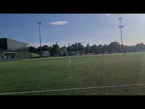 FC Boda hakee lisäosumia FC Komaria vastaan, mutta tolppaan kolahtaa: FC Komar-FC Boda