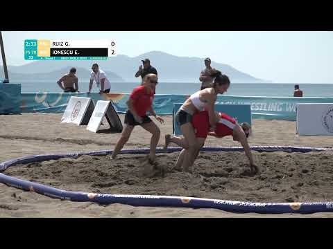 Round 1 Women's BW - 60 kg: G. RUIZ (FRA) v. E. IONESCU (ROU)