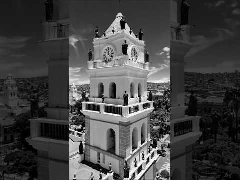 Catedral Basílica Sucre Majestuosidad en blanco y negro #bolivia #sucre #chuquisaca #catedral #dji