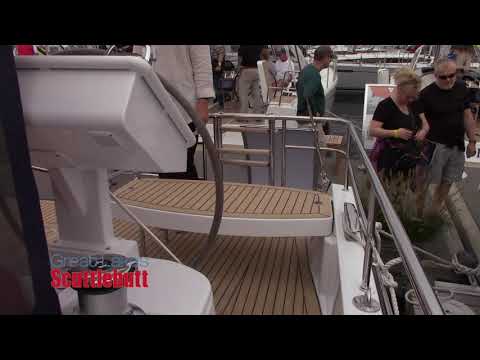Walkthrough the NEW Moody 54DS! @ The 2019 Newport Int'l Boat Show!