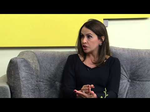 Mulher.com 10/02/2015 Tratamento de pele após exposição solar intensa   - Dra. Daniela Leal Parte 1