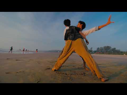 Contact improv on the beach with Pandu - Arambol, India