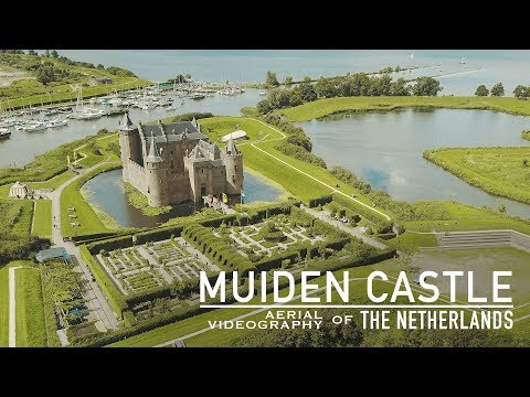 Medieval flight around Muiden Castle, The Netherlands | Aerial Videography [4K, 30fps]