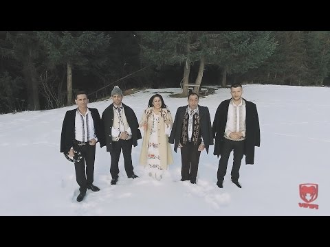 COLINDATORII ARDEALULUI - La fantana soarelui