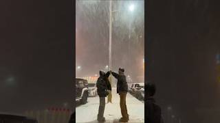 Download lagu Snowman - Sia | Winter is incomplete without snow! mp3