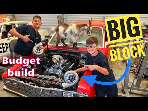 This thing is going to be SOO FAST! BIG BLOCK twin turbo fox body Fairmont engine install.