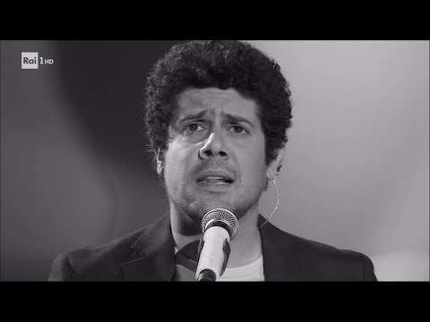 Gianmarco Carroccia ricorda Lucio Battisti con  "Pensieri e parole" - I migliori anni 28/04/2023
