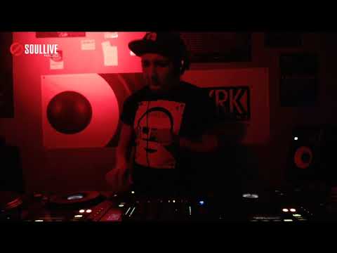 A Guy Called Greque @t Ground Floor Radio Show Level 21 (09.02.2016)