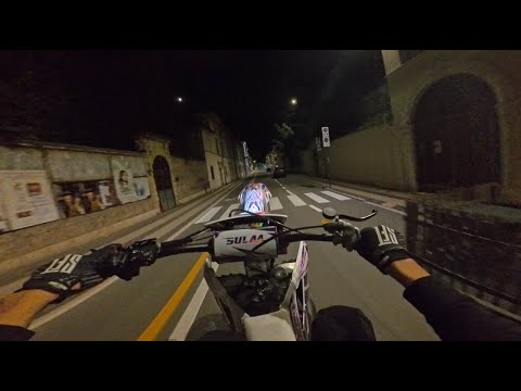 125CC 2 STROKE CITY NIGHT RIDE 😈✨